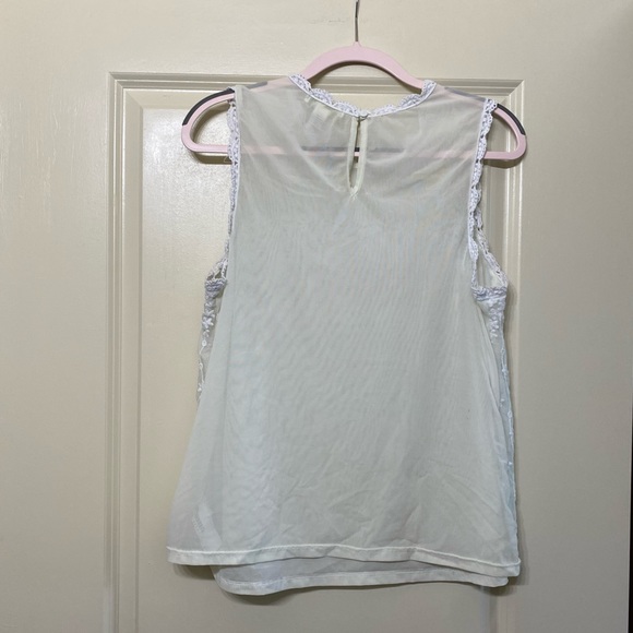 White Forever 21 sheer floral lace tank - Picture 2 of 3